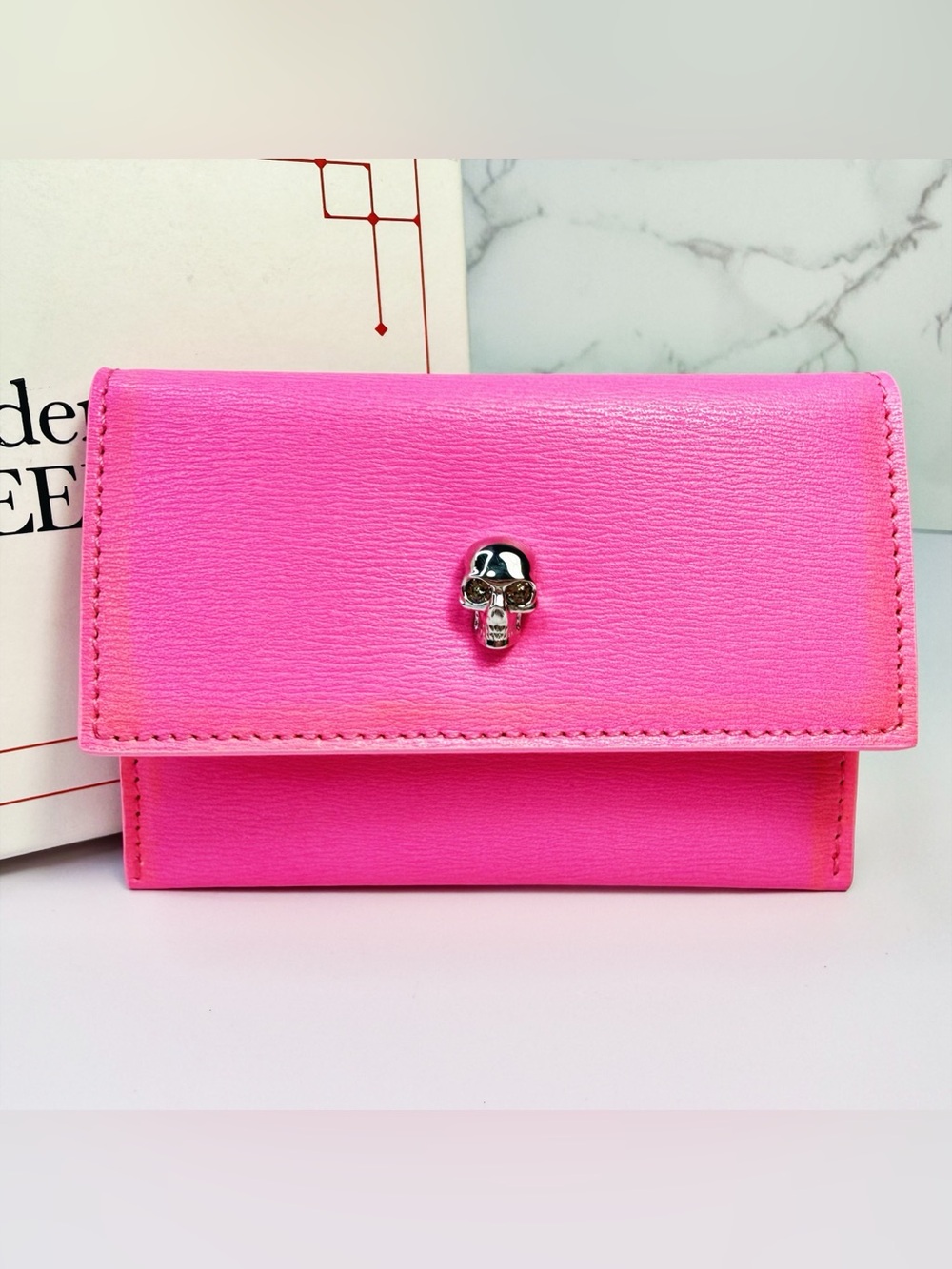 Alexander McQueen Hot Pink Crystal Skull Bi-Fold Card Holder - Picture 2 of 11